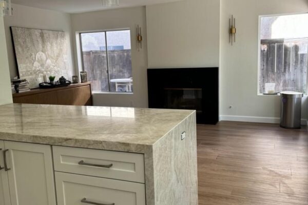 638bf76e-477d-4de8-82e3-762a397805c2