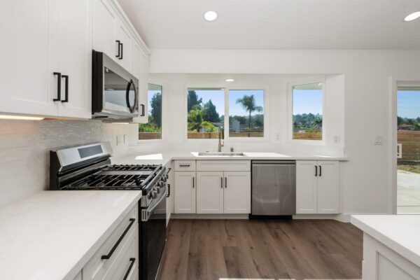 PHOTO-2024-11-15-18-36-50 4