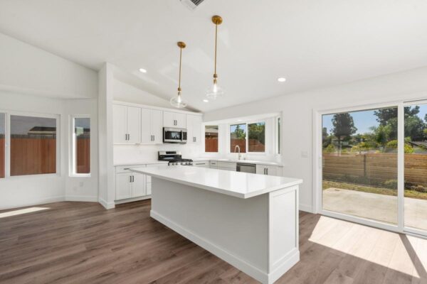 PHOTO-2024-11-15-18-36-51 3